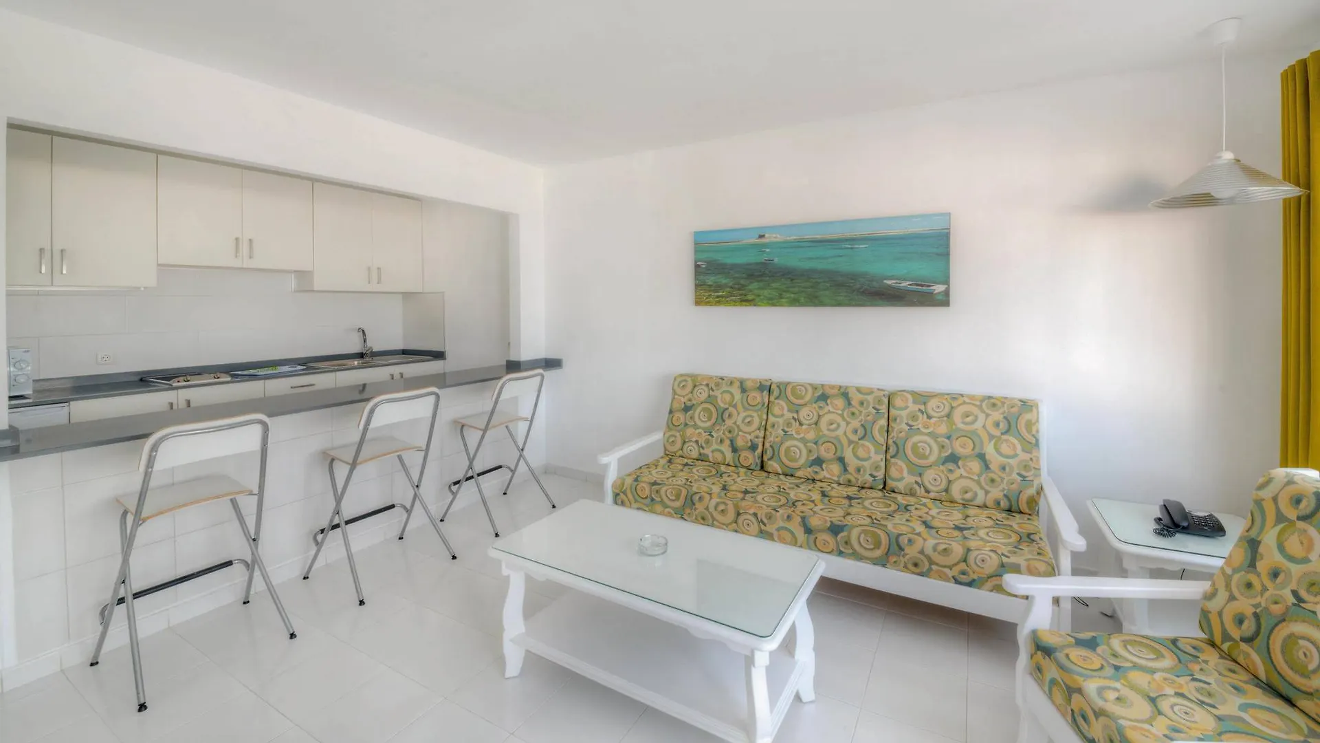 Morana Apartamentos Puerto del Carmen  2*, Puerto del Carmen (Lanzarote)
